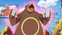 Ursaring usando corpulencia.