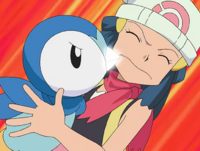 Piplup de Dawn/Maya usando Picotazo.