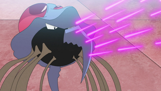 Tentacruel de una entrenadora usando Piquete Venenoso/Picotazo Veneno.