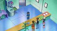 Zona de intercambio de Pokébola/Poké Ball, aquí Ash recibe 5 Pokéballs de parte del profesor Oak.