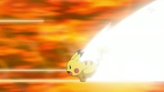 EP648 Pikachu usando ataque rápido.jpg