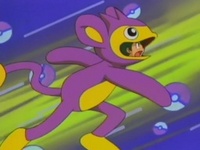 Nicolai disfrazado de Aipom