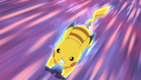 Pikachu usando ataque rápido