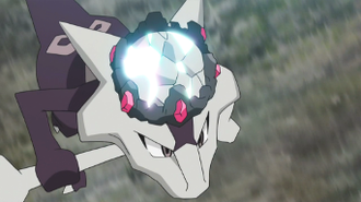 Marowak de Alola usando Cabeza de Hierro.
