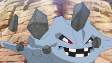 Steelix salvaje usando Avalancha.
