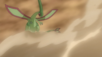 Flygon salvaje usando Tormenta de Arena.
