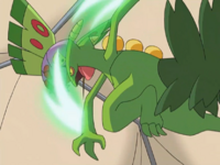 Sceptile usando hoja aguda.