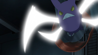 Crobat de Xerosic/Crobat de Xero usando ataque de ala/ataque ala.