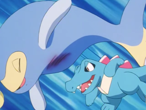 Totodile usando cuchillada.