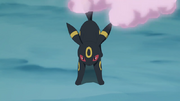 EP1300 Umbreon recibiendo la bendición eterna (1).png