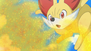 EP811 Fennekin usando ascuas.png