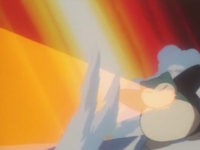 Snorlax de Ash usando hiperrayo.