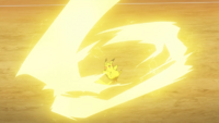 Pikachu de Ash creando contradefensa/contraescudo usando rayo.