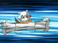 Cubone de Giselle usando huesorang/huesomerang.