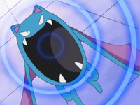 Golbat de Agatha usando supersónico.