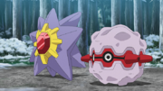 EP1229 Starmie y Forretress.png