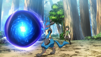 Lucario usando esfera aural.