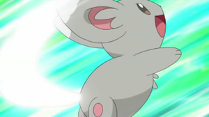 Minccino usando doblebofetón.