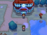 Exterior del Centro Pokémon de Ciudad Loza en N2/B2.