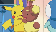 Buneary abrazando a Pikachu.