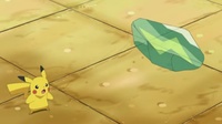Pikachu a punto de caerle una piedra trueno.