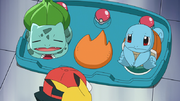 EP1236 Bulbasaur y Squirtle.png